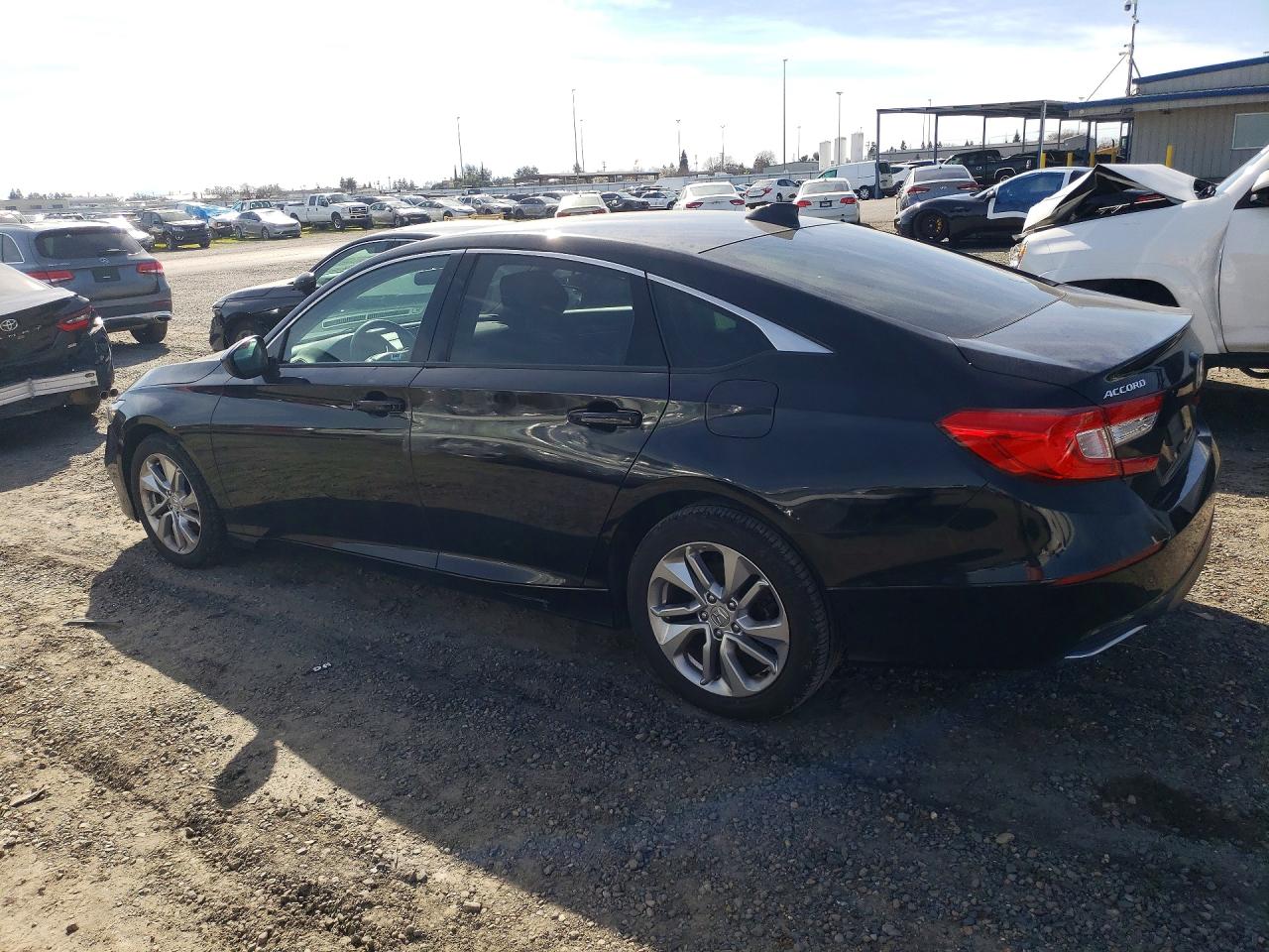 2018 HONDA ACCORD LX photo 2