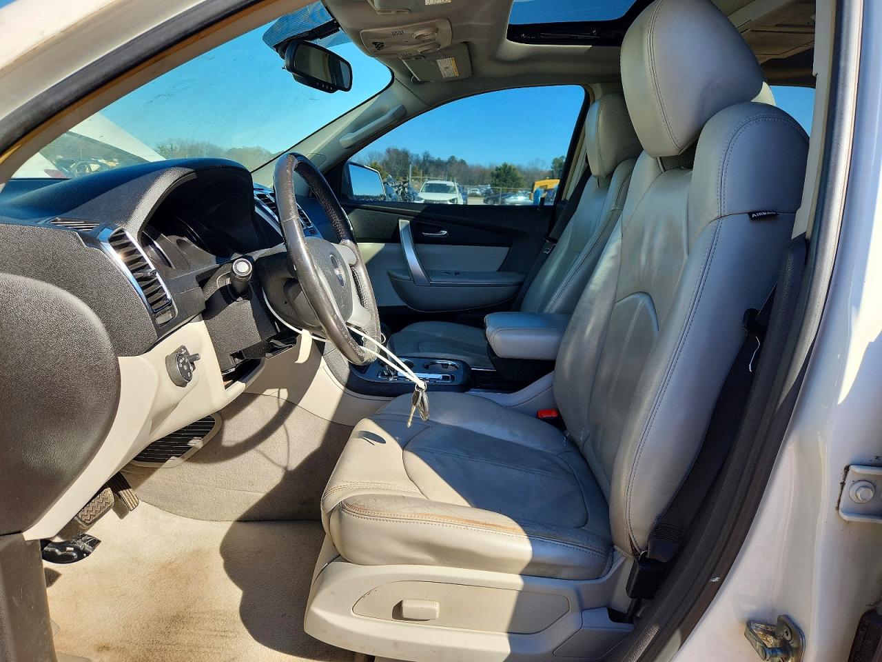 2009 GMC ACADIA SLT-1 photo 13