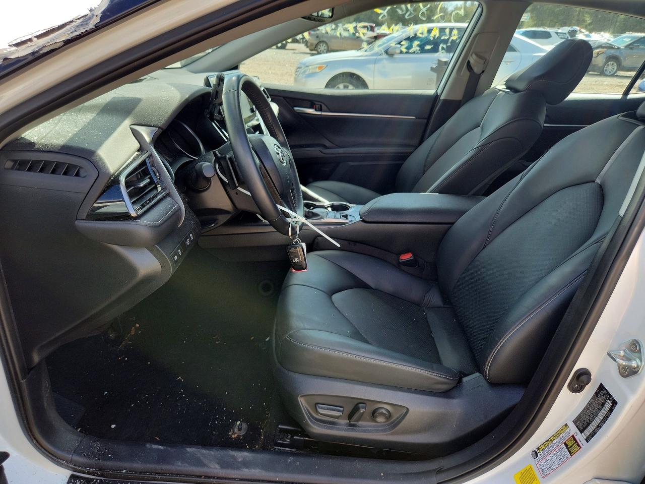2024 TOYOTA CAMRY XSE photo 7
