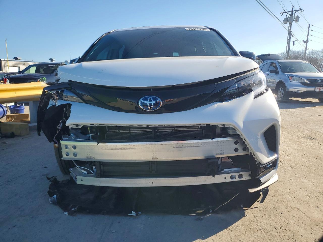 2025 TOYOTA SIENNA XSE 7-PASSENGER photo 5