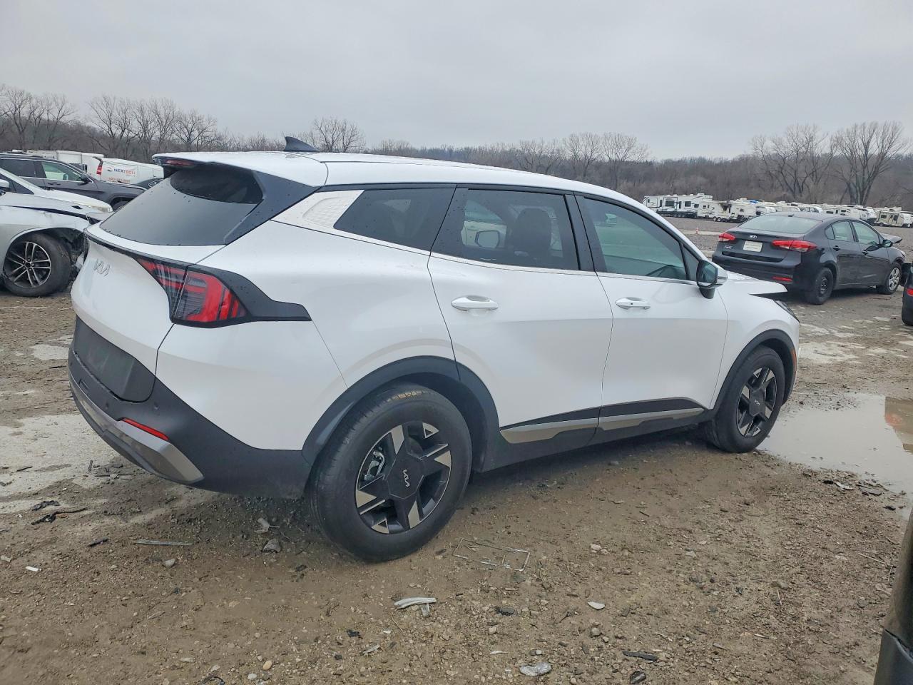 2026 KIA SPORTAGE LX photo 5
