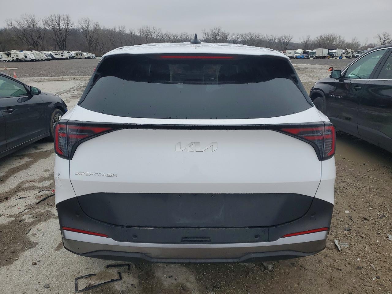 2026 KIA SPORTAGE LX photo 11