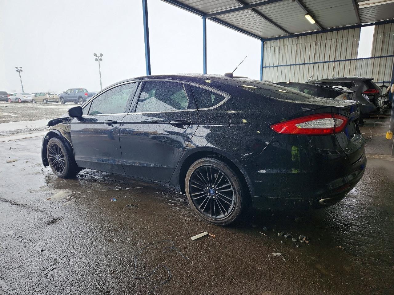 2016 FORD FUSION SE photo 2