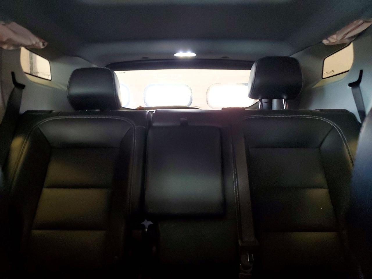 2024 GMC TERRAIN SLT photo 10