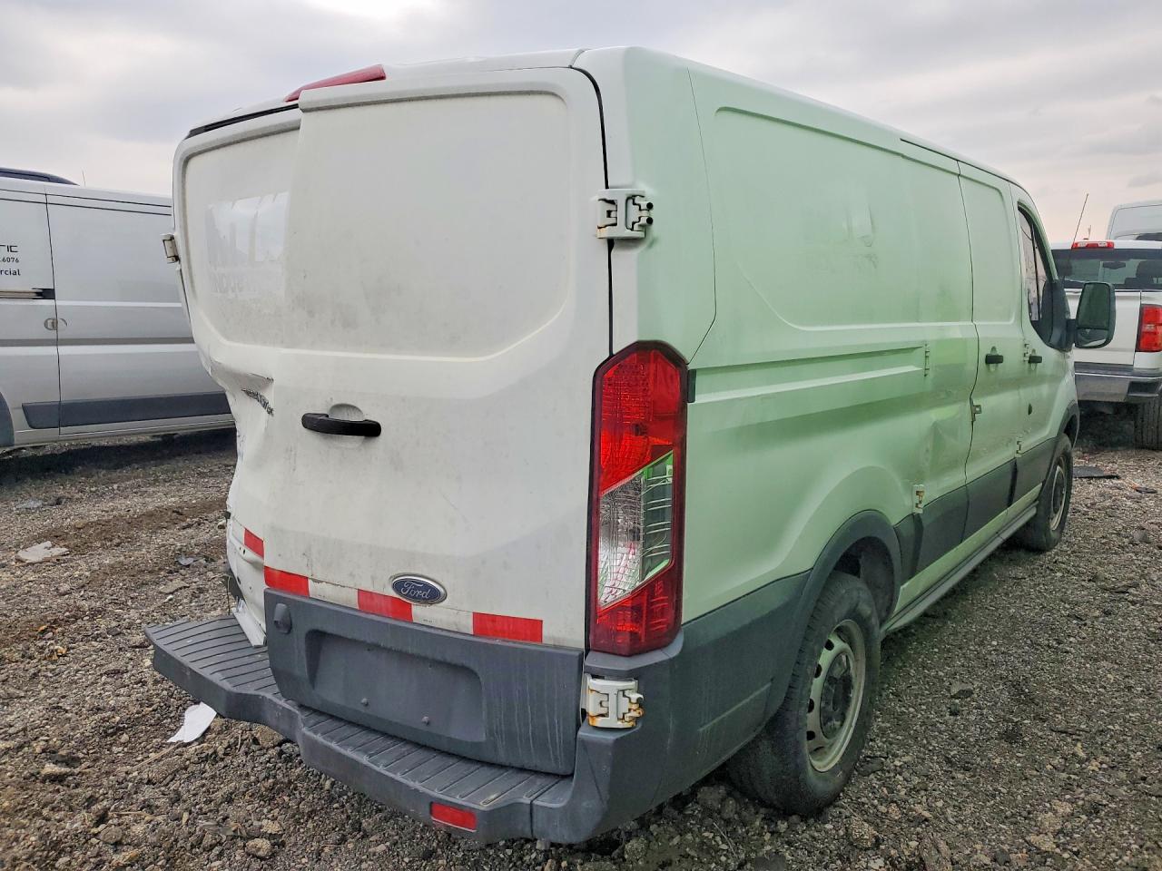 2016 FORD TRANSIT T-150 photo 5