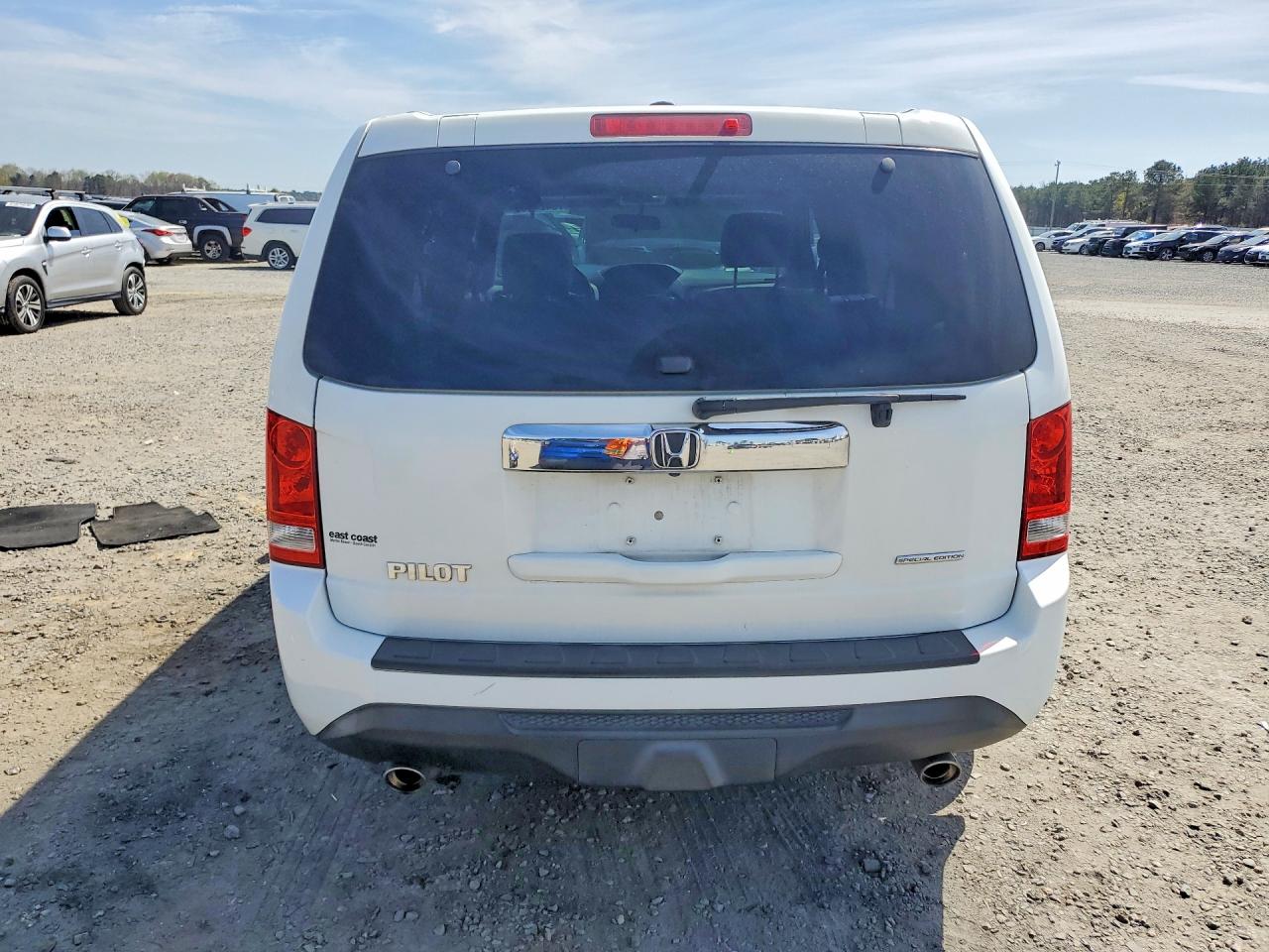 2015 HONDA PILOT SE photo 11