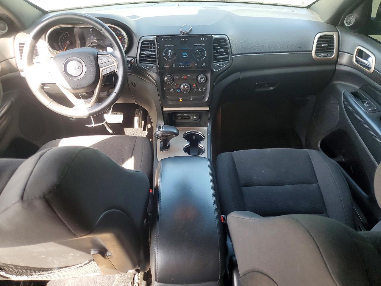 2015 JEEP GRAND CHEROKEE LAREDO photo 22
