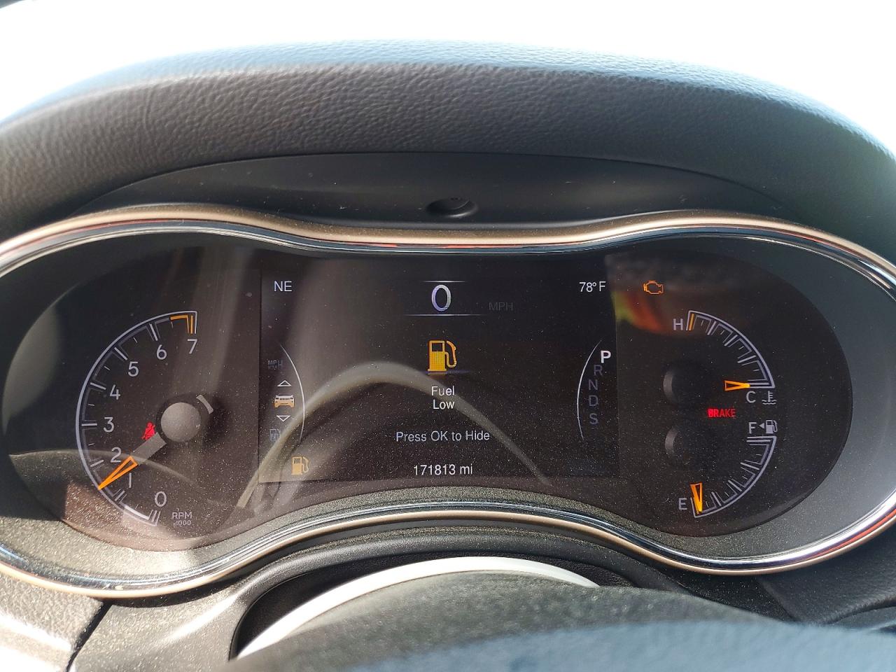 2015 JEEP GRAND CHEROKEE LAREDO photo 25
