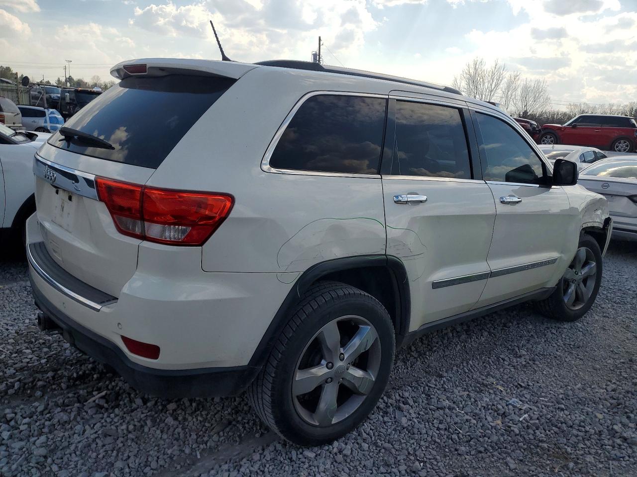 2012 JEEP GRAND CHEROKEE photo 3