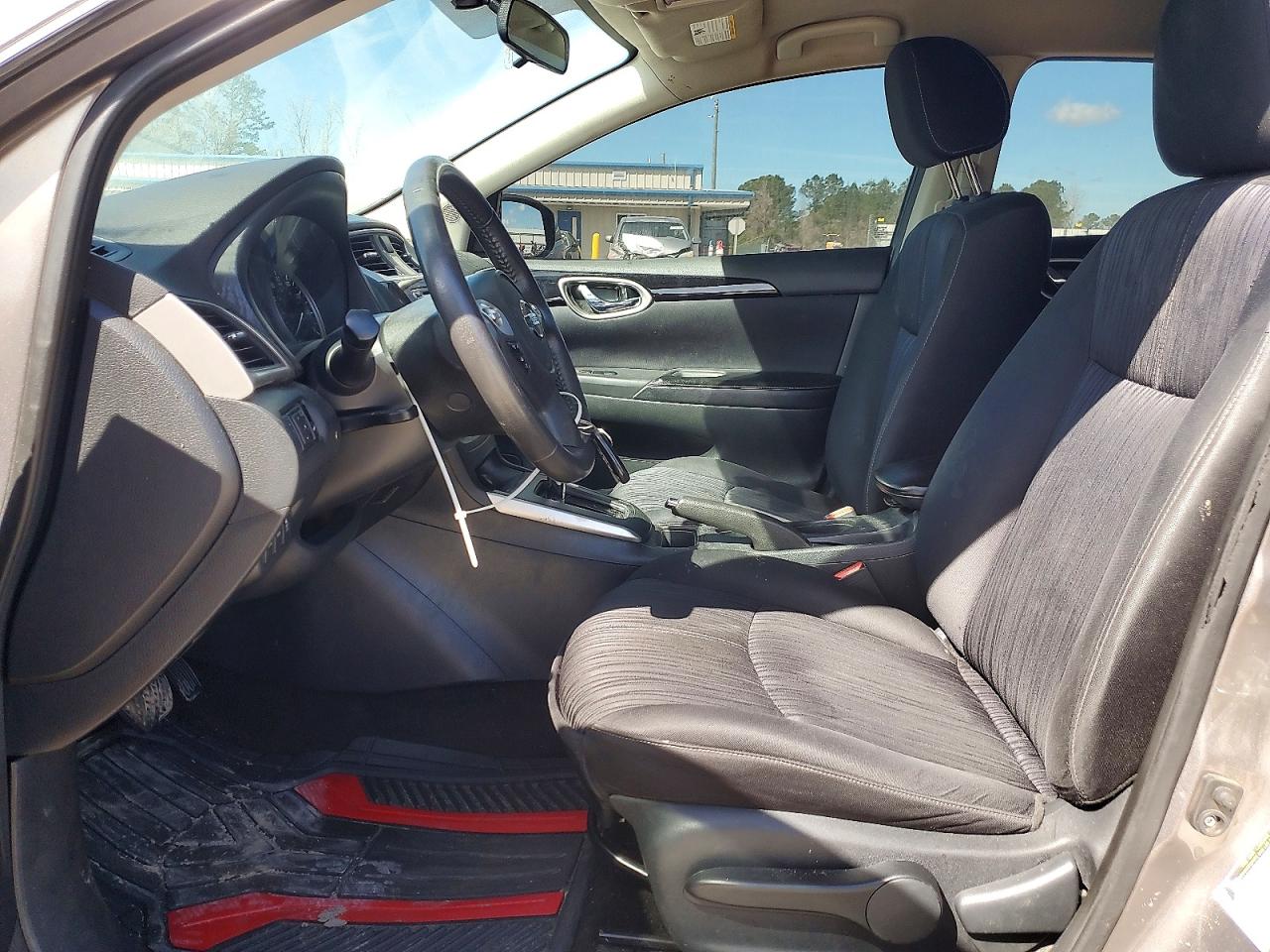 2016 NISSAN SENTRA SV photo 13
