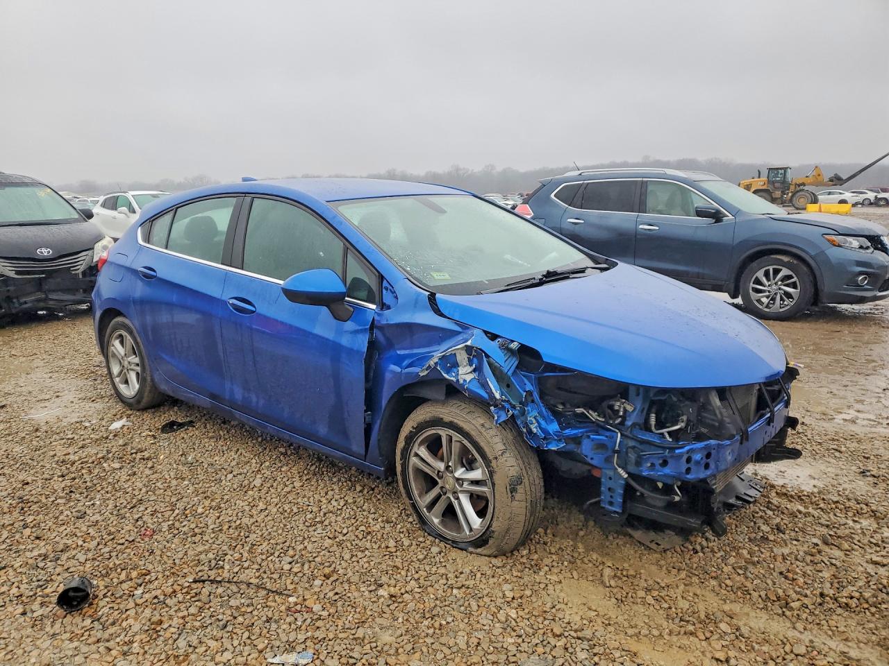 2017 CHEVROLET CRUZE LT photo 4