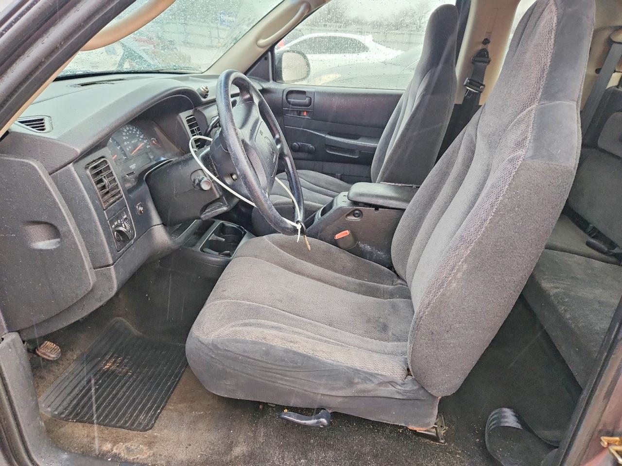 2003 DODGE DAKOTA SXT photo 13