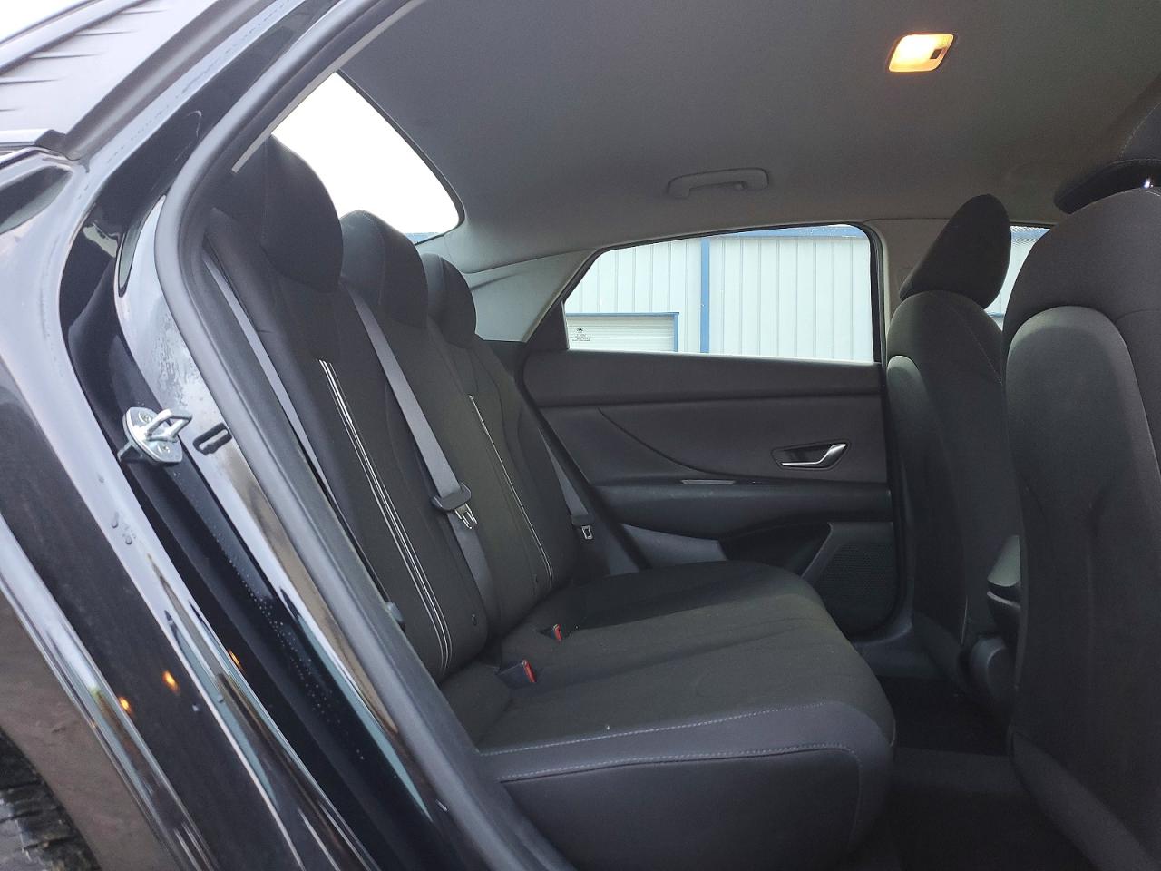 2021 HYUNDAI ELANTRA SEL photo 19