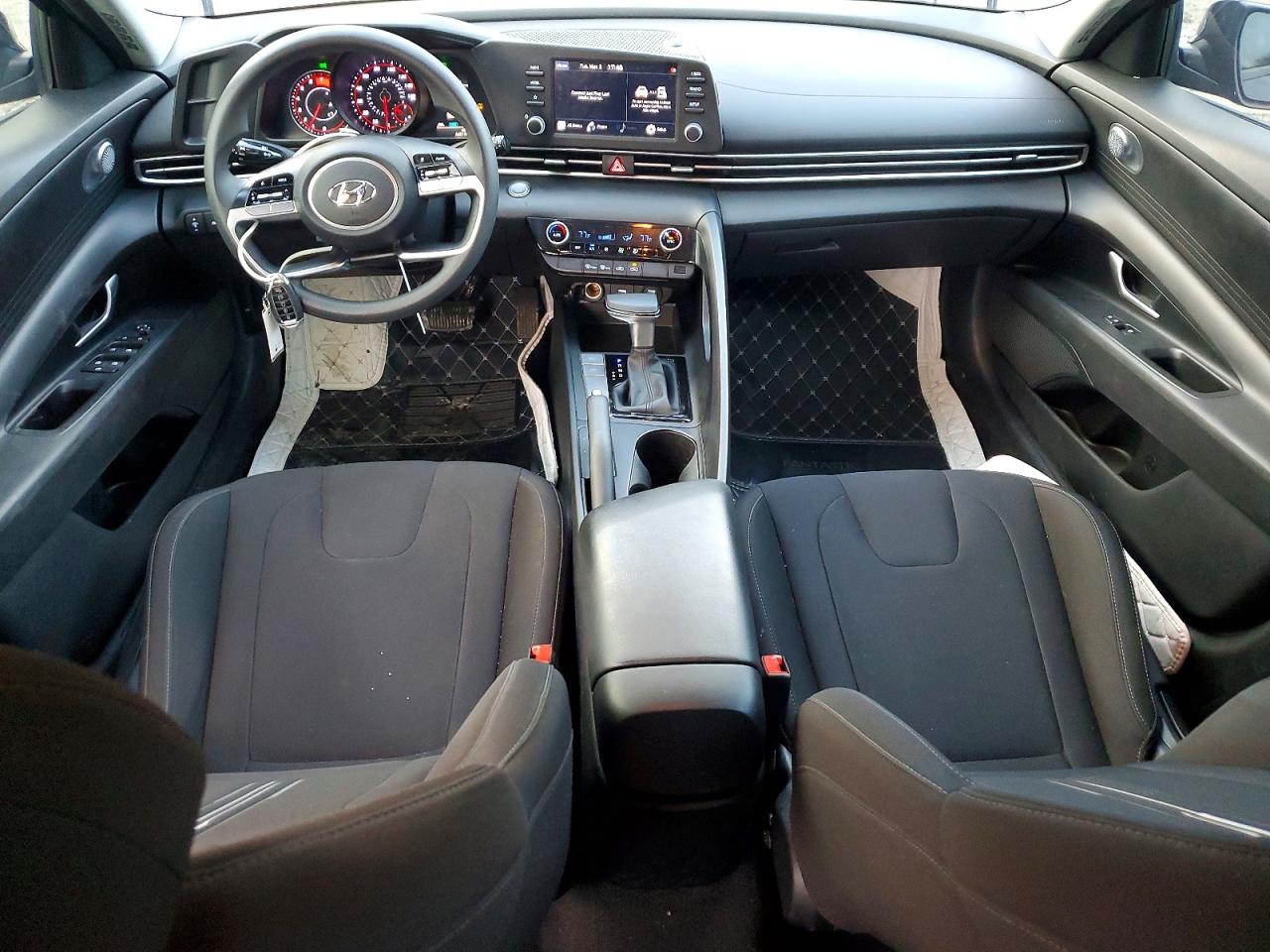 2021 HYUNDAI ELANTRA SEL photo 15
