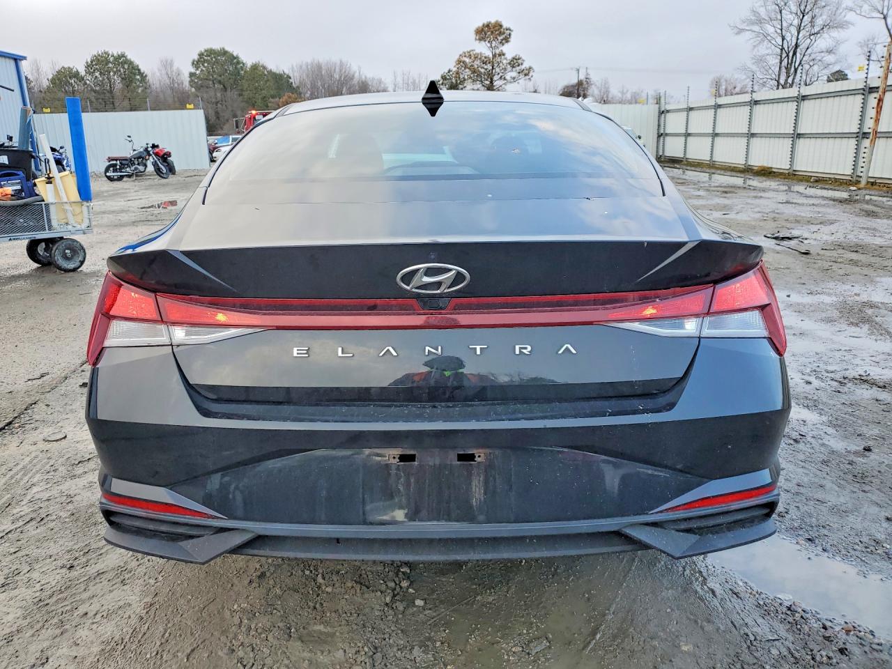 2021 HYUNDAI ELANTRA SEL photo 11