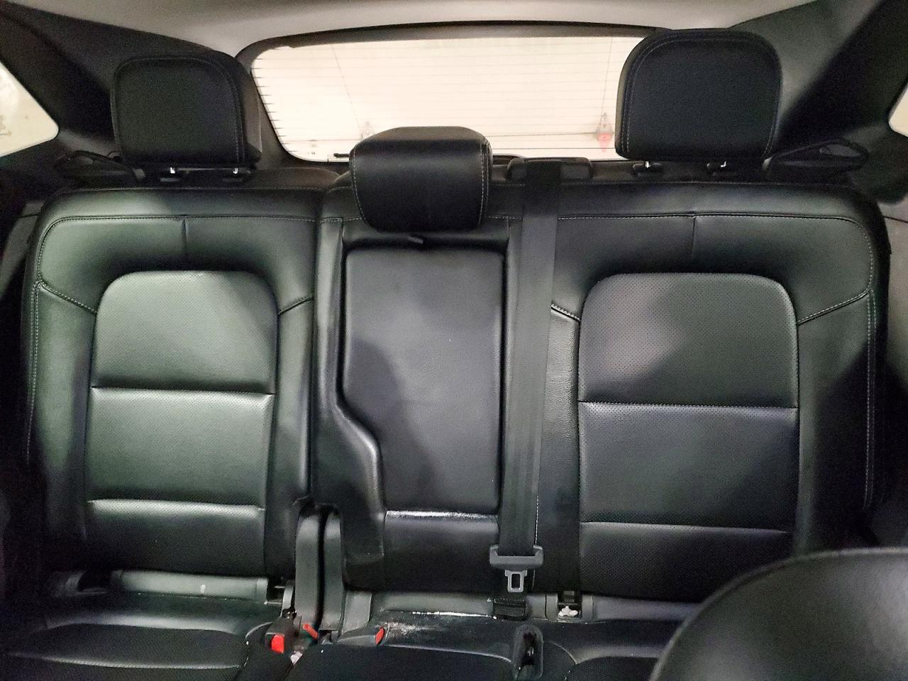 2022 FORD ESCAPE SEL photo 28