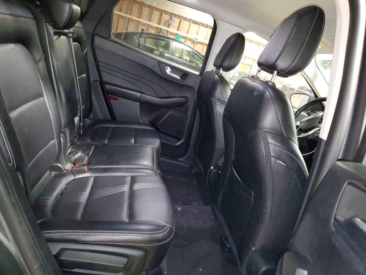 2022 FORD ESCAPE SEL photo 31