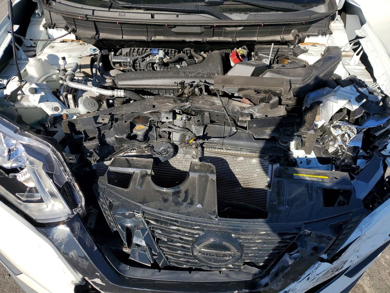 2020 NISSAN ROGUE SV photo 23