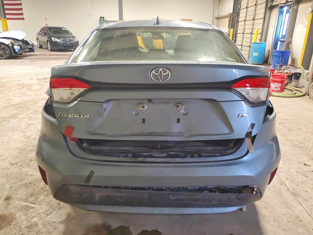 2020 TOYOTA COROLLA LE photo 6