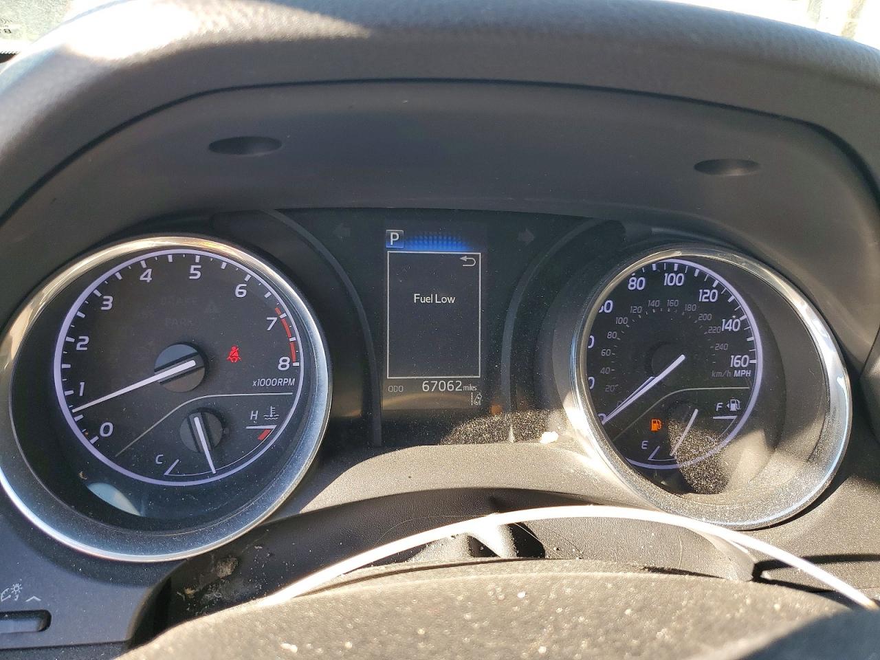 2020 TOYOTA CAMRY SE photo 17