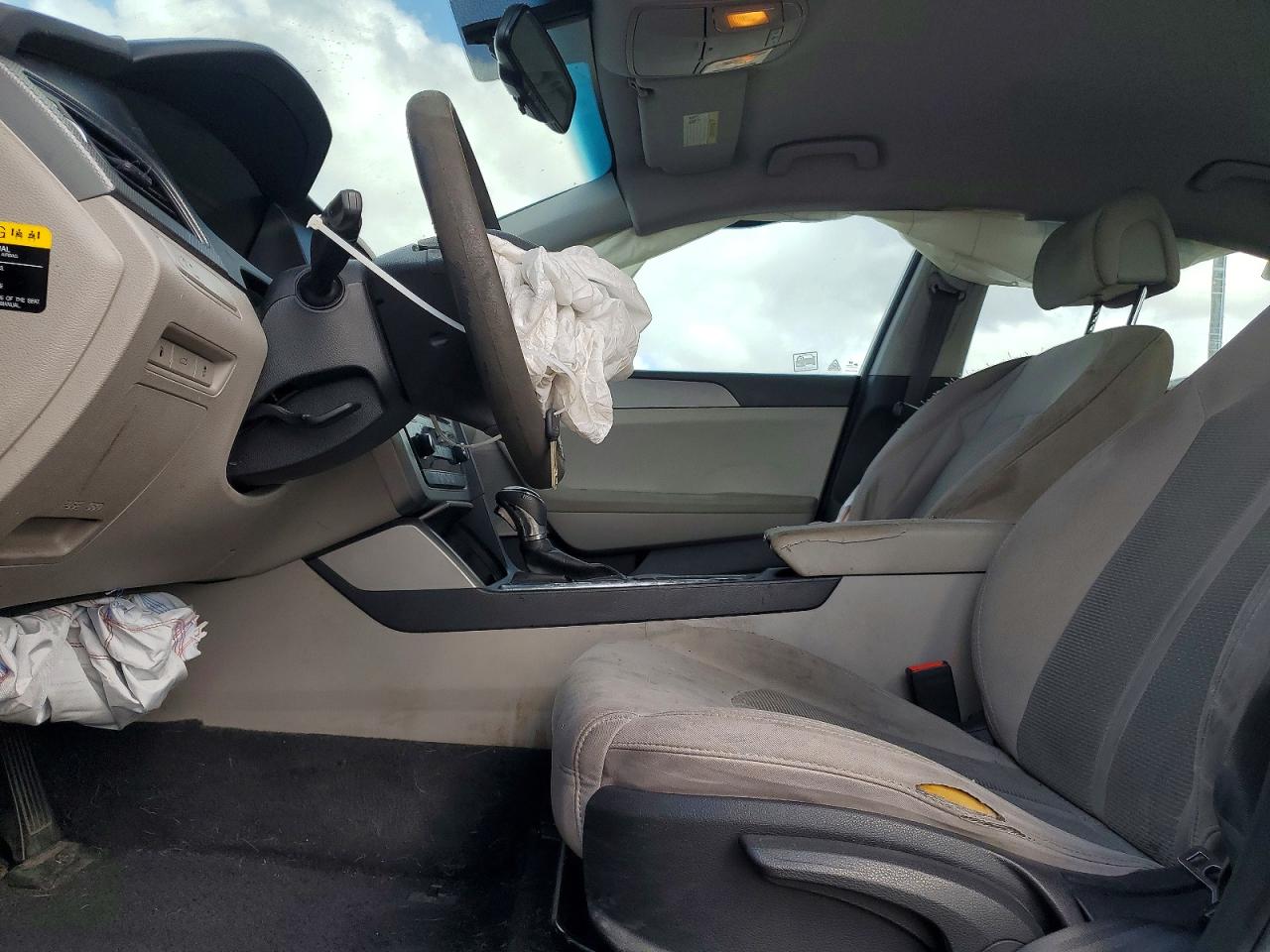 2016 HYUNDAI SONATA SE photo 7