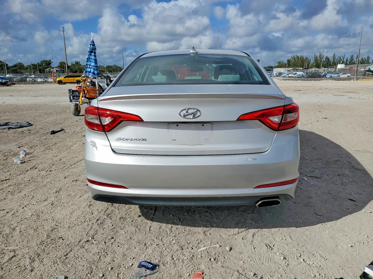 2016 HYUNDAI SONATA SE photo 6