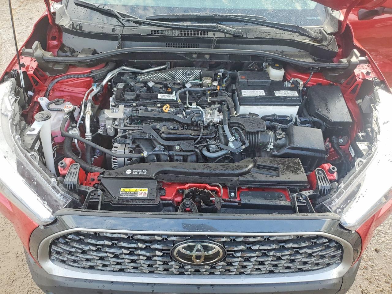 2024 TOYOTA COROLLA CROSS XLE photo 11
