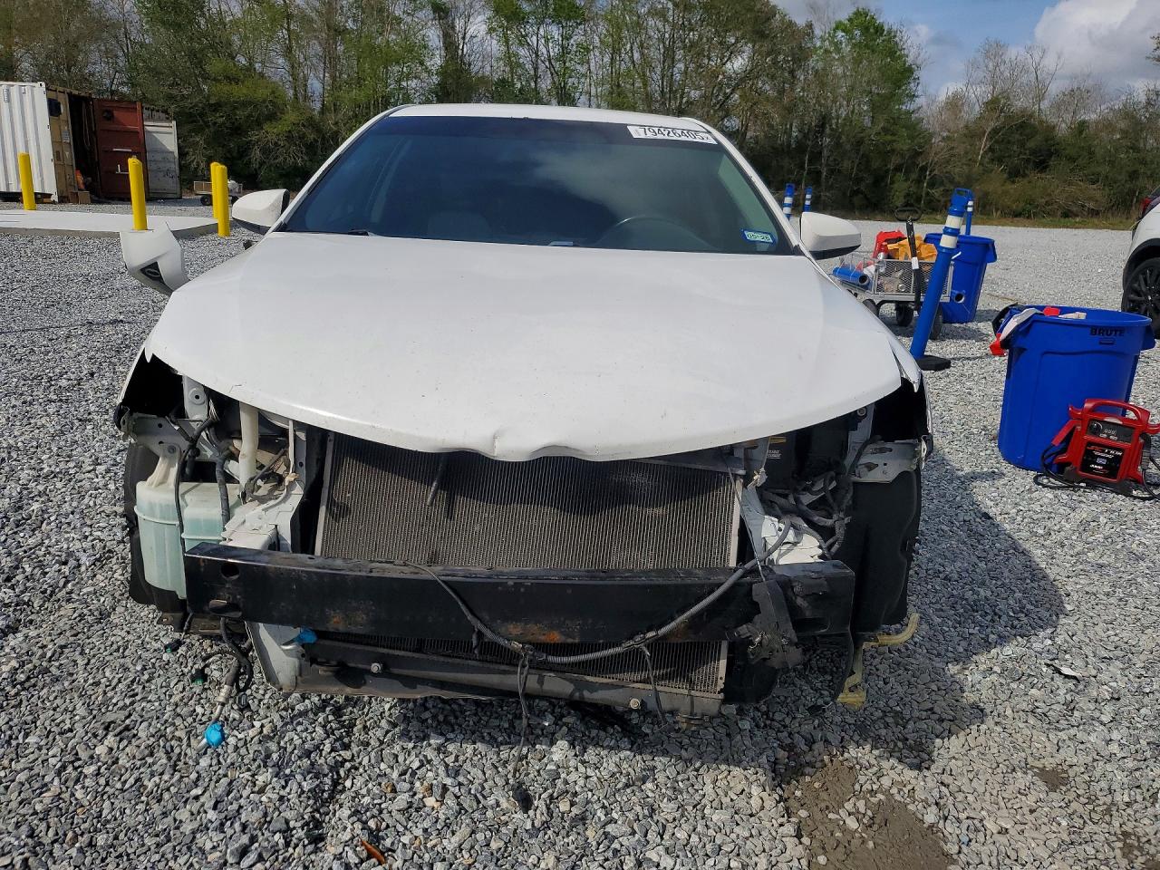2014 TOYOTA CAMRY SE photo 5