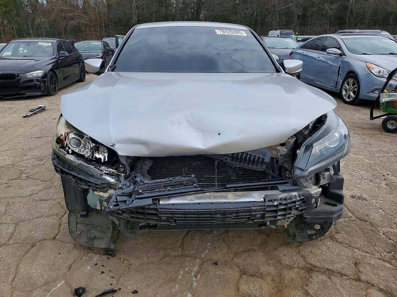 2013 HONDA ACCORD LX photo 5