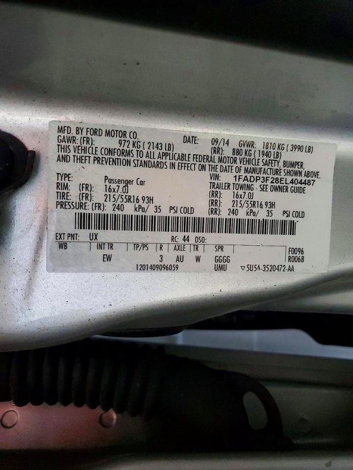 2014 FORD FOCUS SE photo 34
