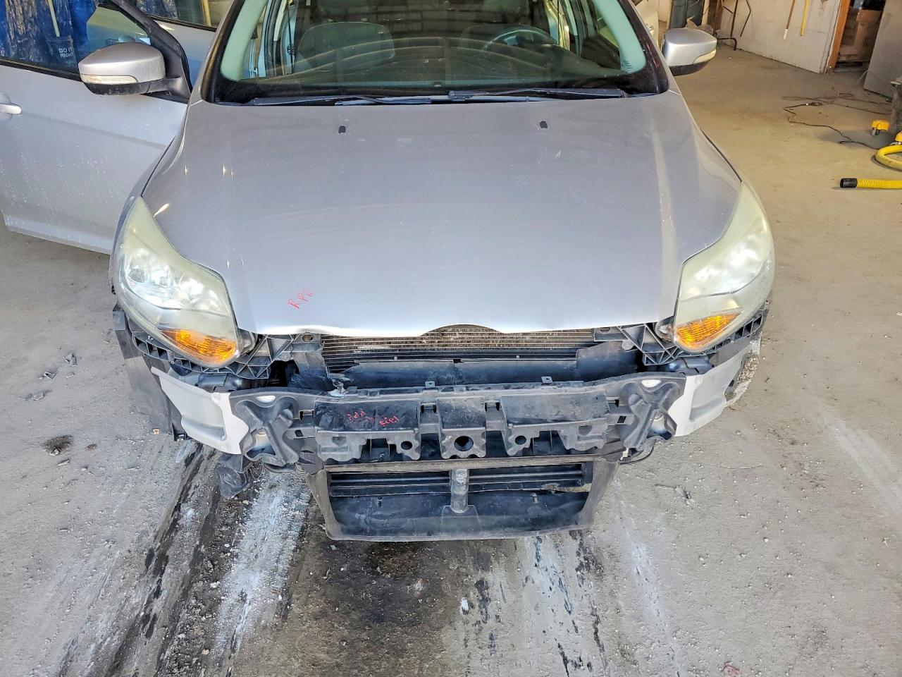 2014 FORD FOCUS SE photo 31