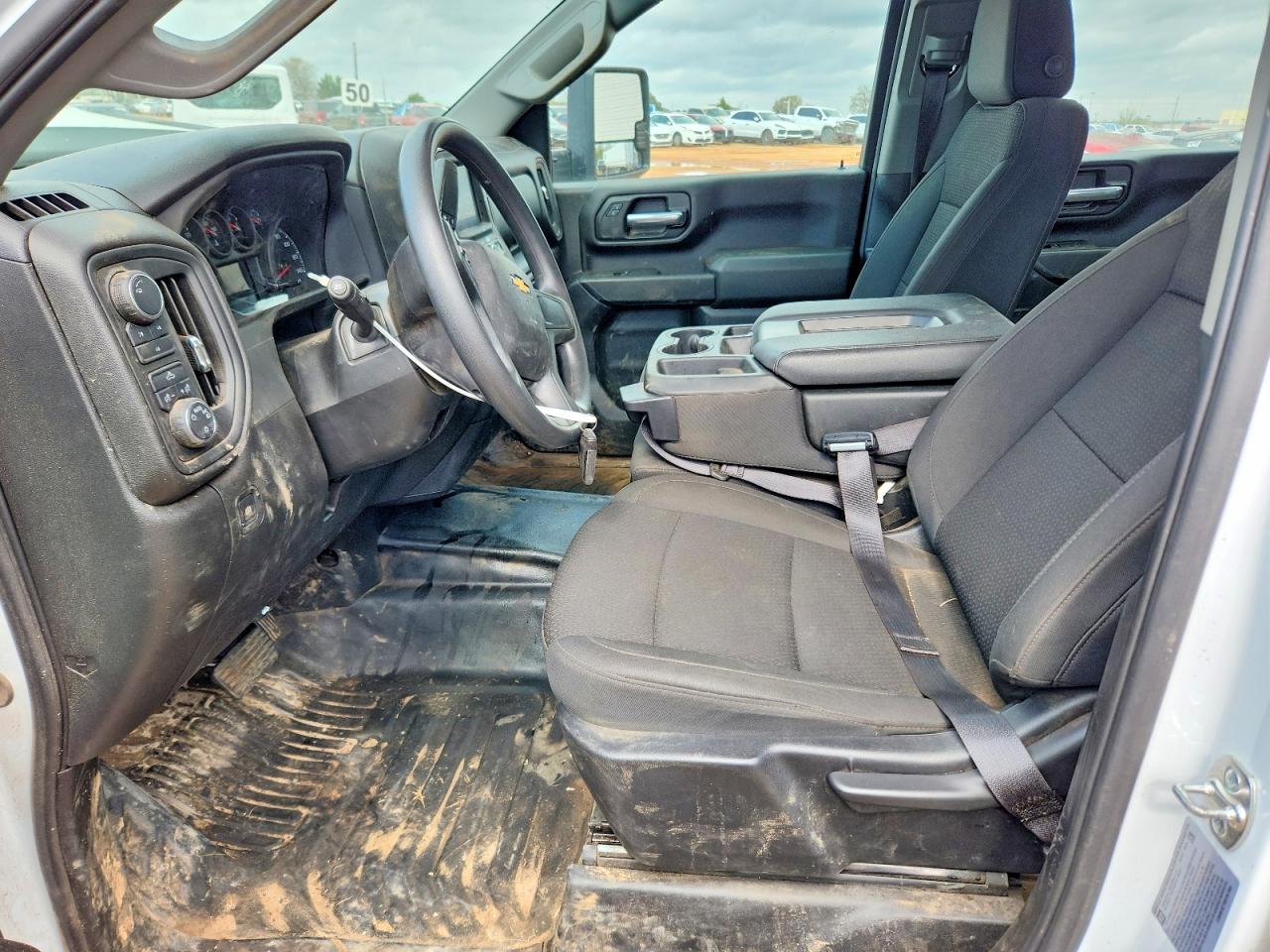 2025 CHEVROLET SILVERADO HD FLATBED TRUCK photo 7