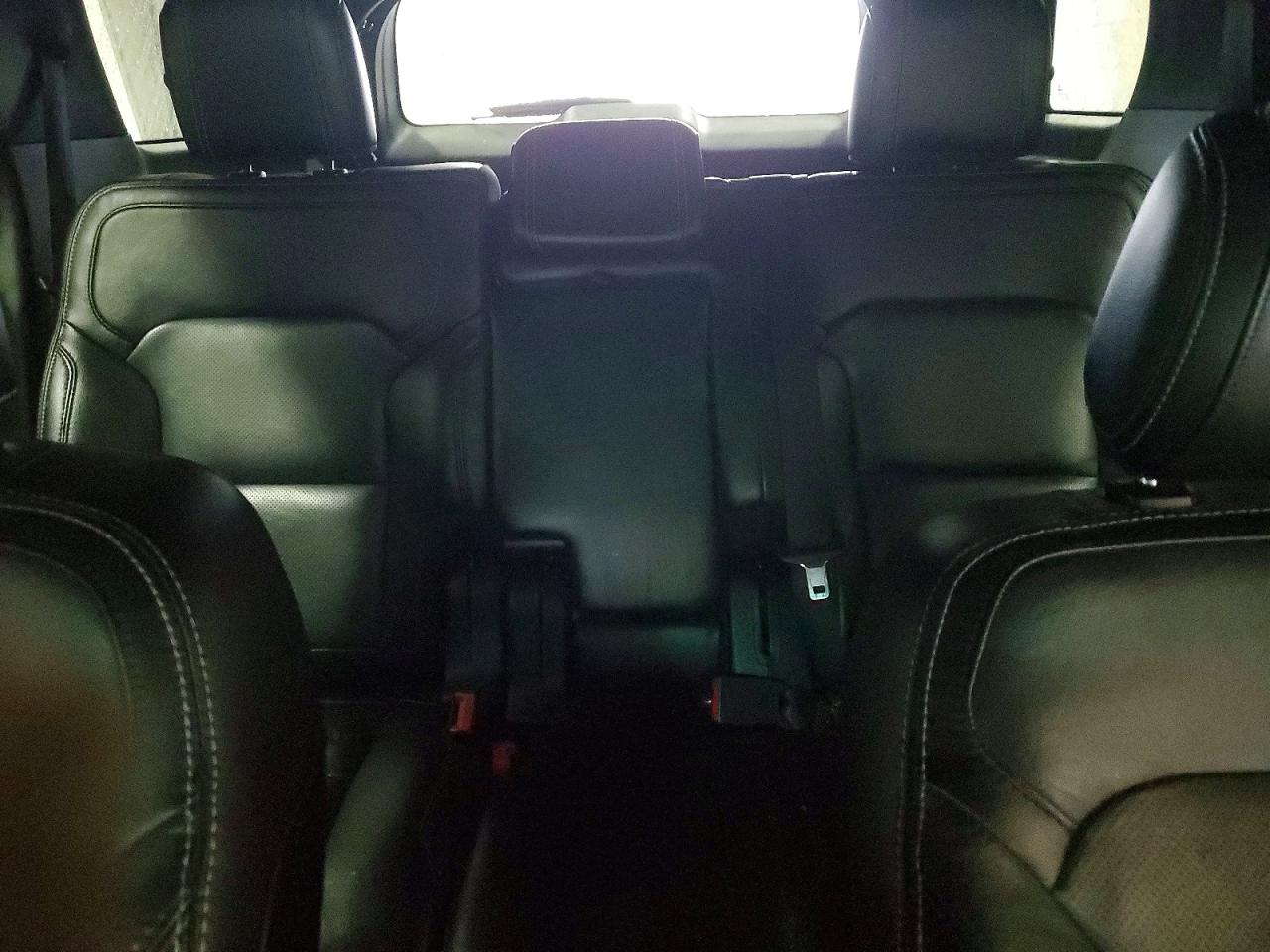 2017 FORD EXPLORER LIMITED photo 10