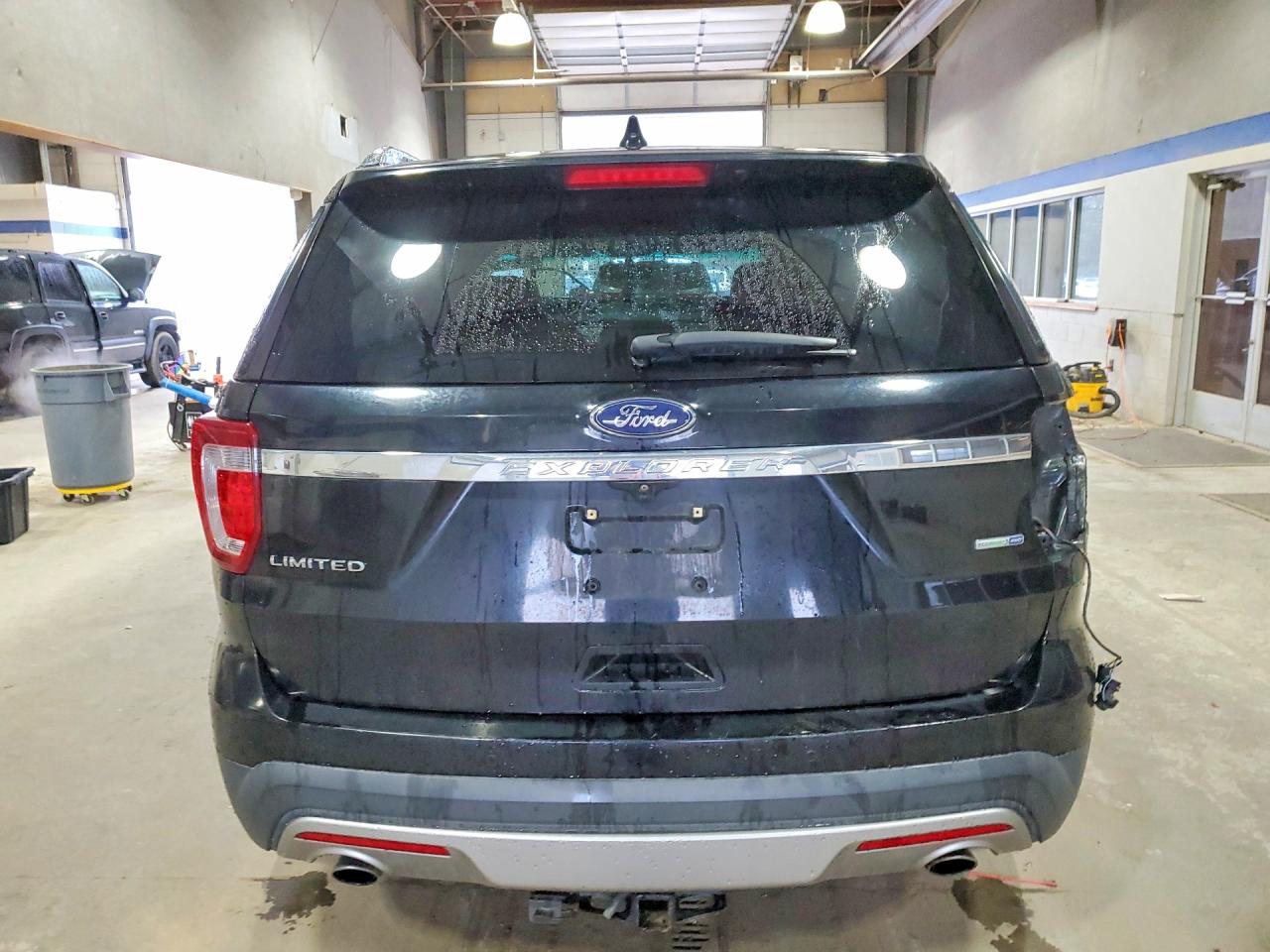 2017 FORD EXPLORER LIMITED photo 6