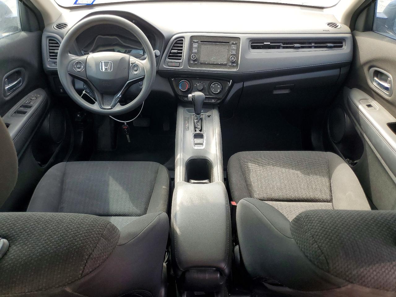 2016 HONDA HR-V LX photo 8