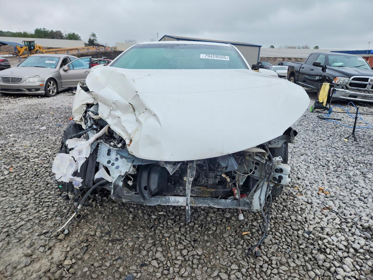 2016 TOYOTA CAMRY XLE photo 13