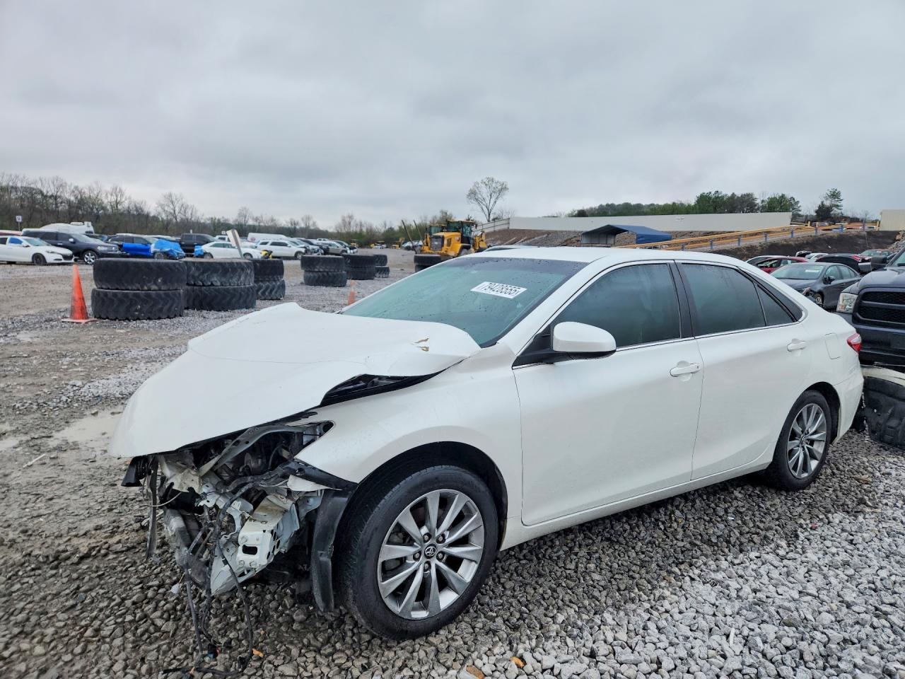 2016 TOYOTA CAMRY