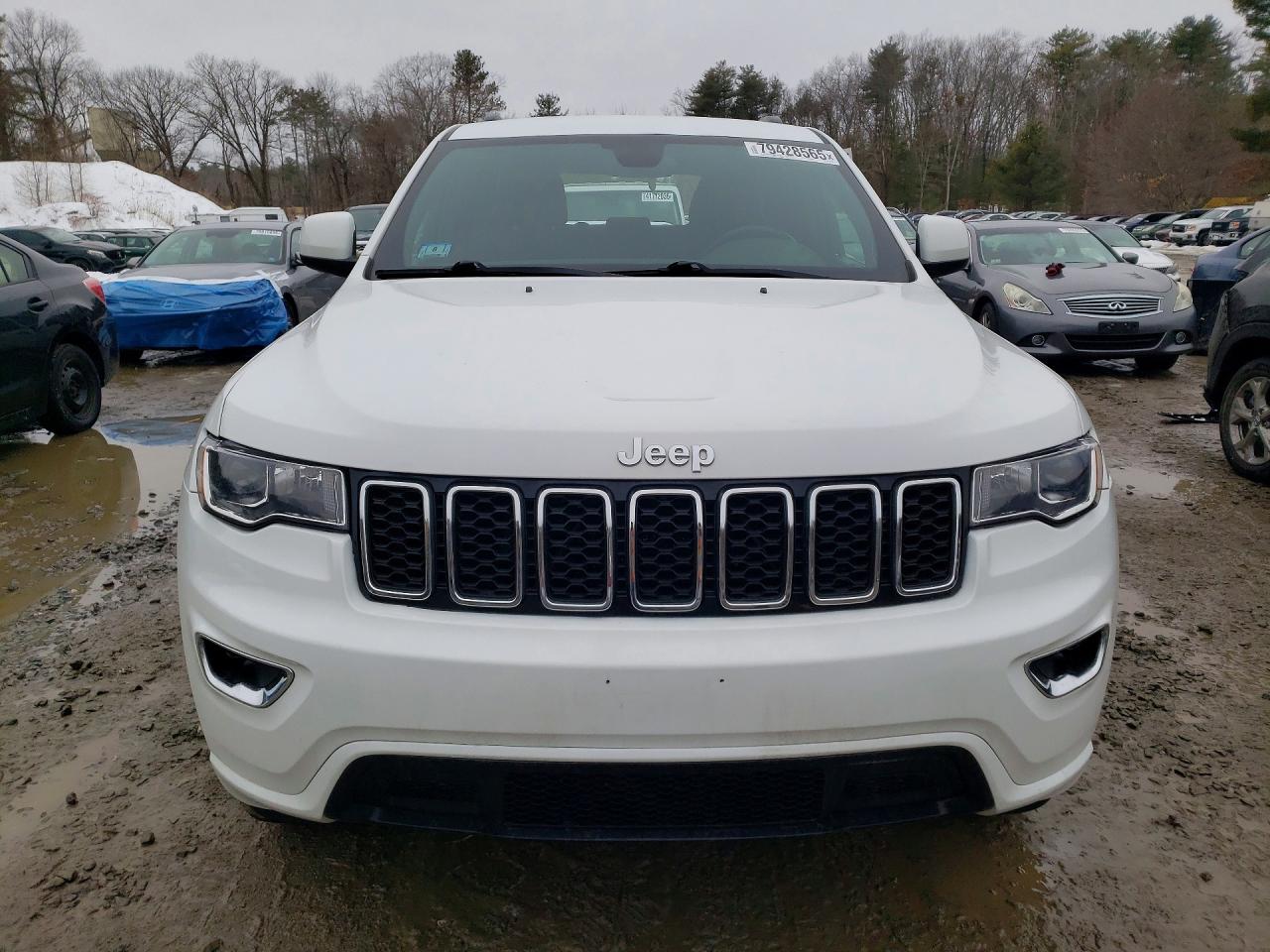 2020 JEEP GRAND CHEROKEE LAREDO photo 5