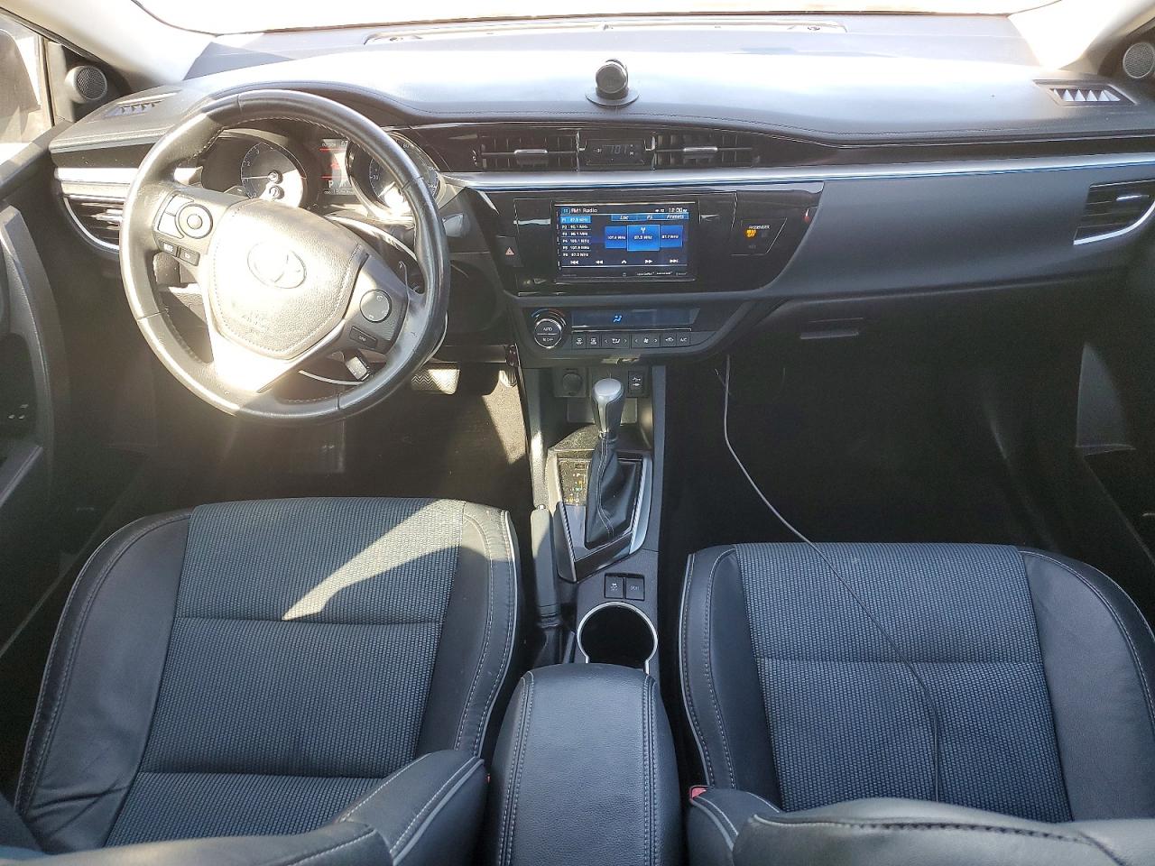 2015 TOYOTA COROLLA S PLUS photo 15