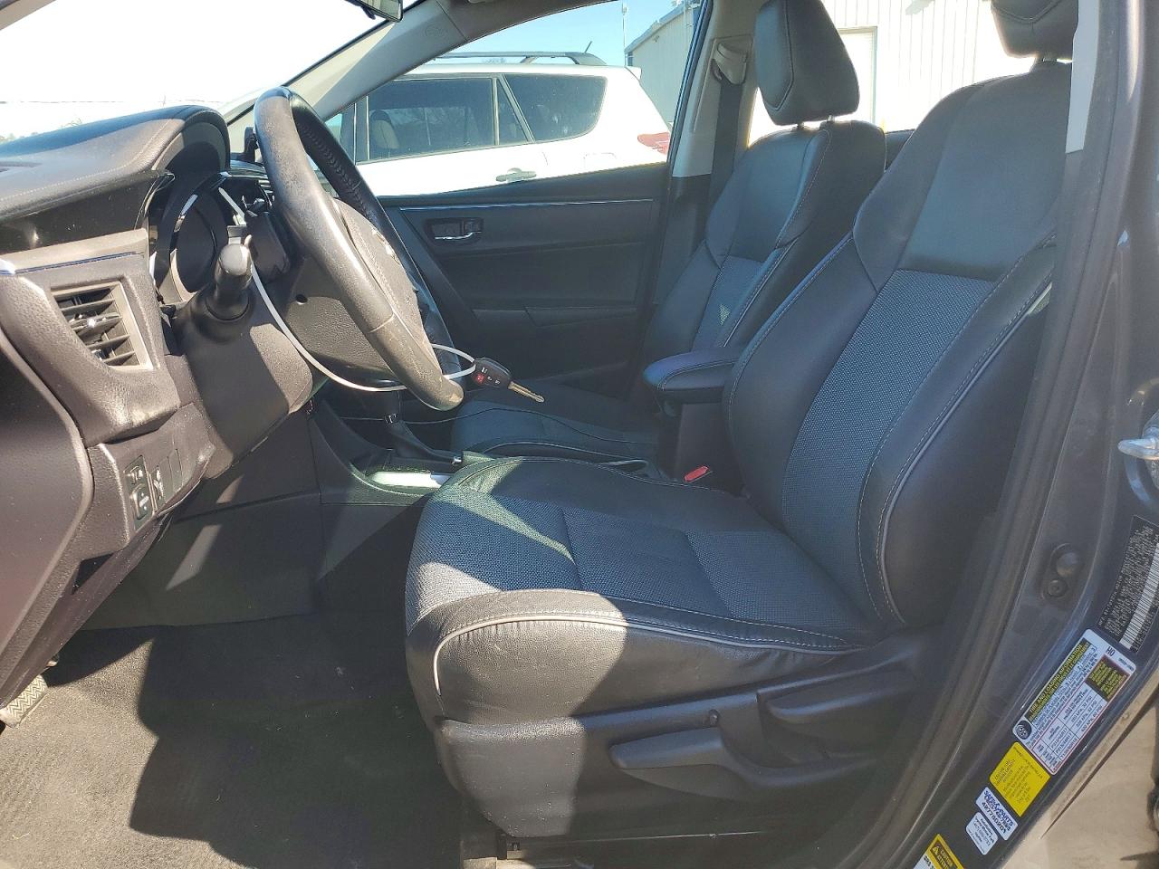 2015 TOYOTA COROLLA S PLUS photo 13