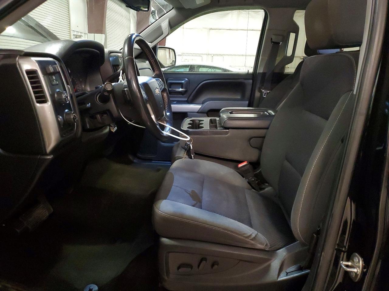 2016 CHEVROLET SILVERADO K1500 LT photo 7