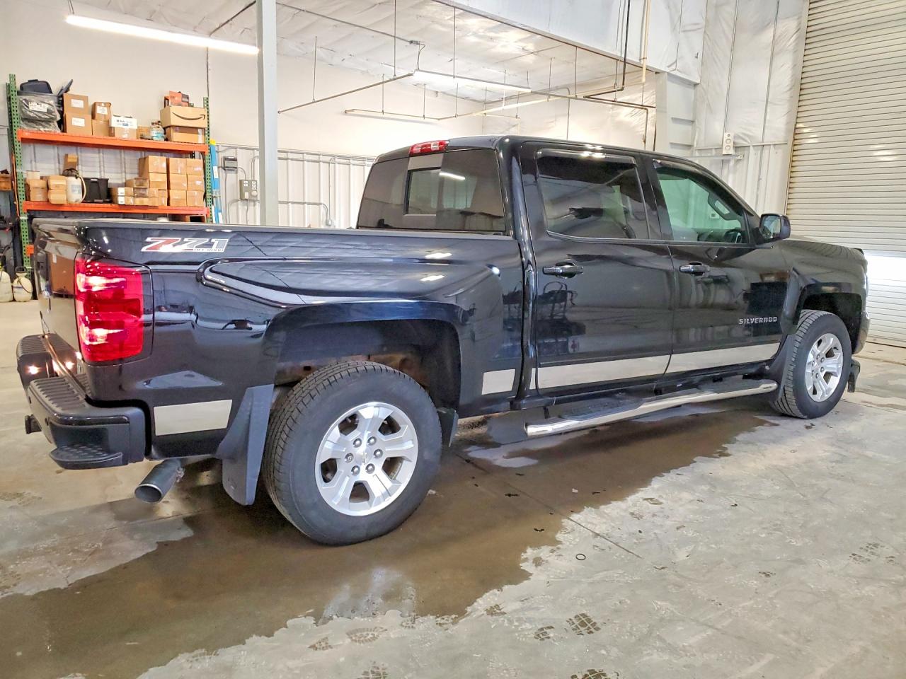 2016 CHEVROLET SILVERADO K1500 LT photo 3