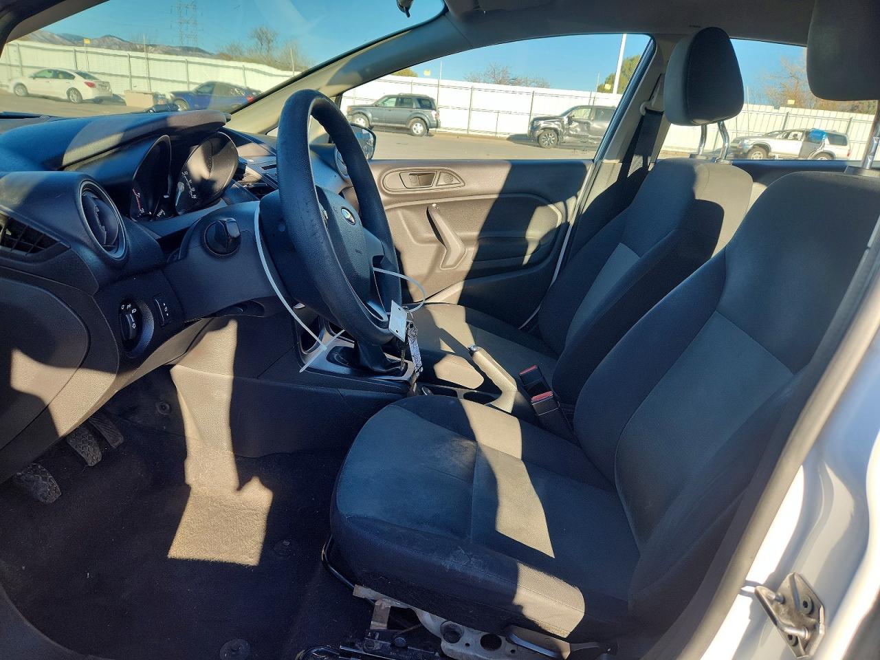 2018 FORD FIESTA S photo 13
