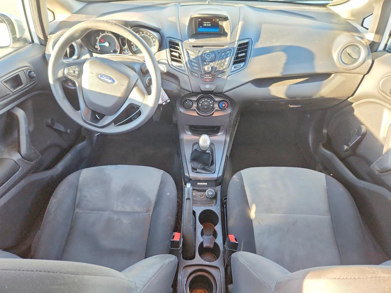 2018 FORD FIESTA S photo 15