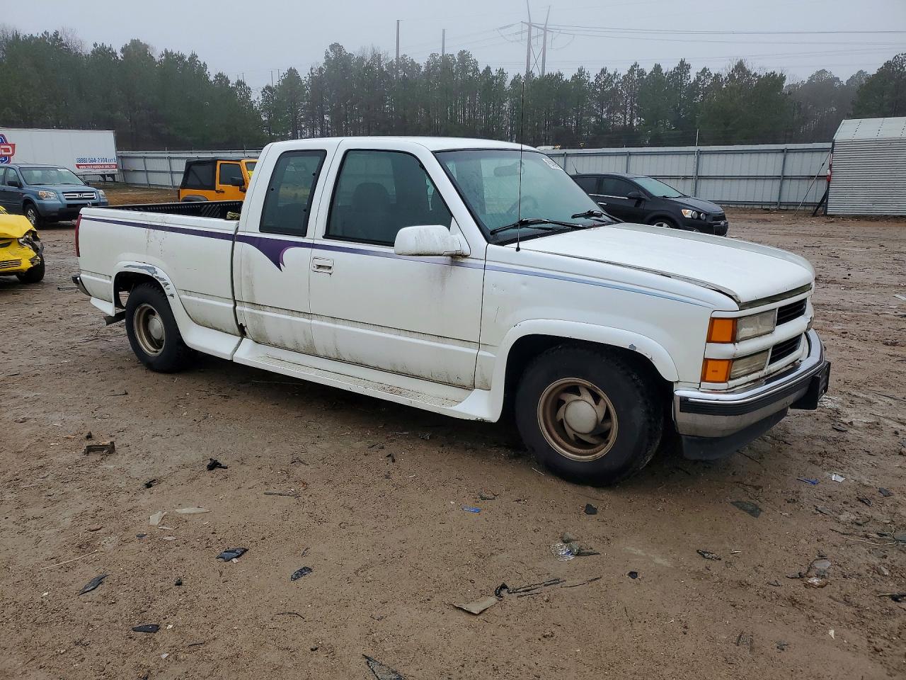 1997 CHEVROLET GMT-400 C1500 photo 10