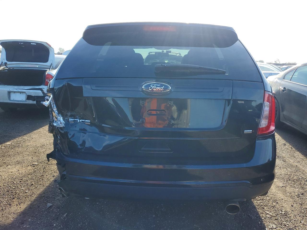 2014 FORD EDGE SE photo 16