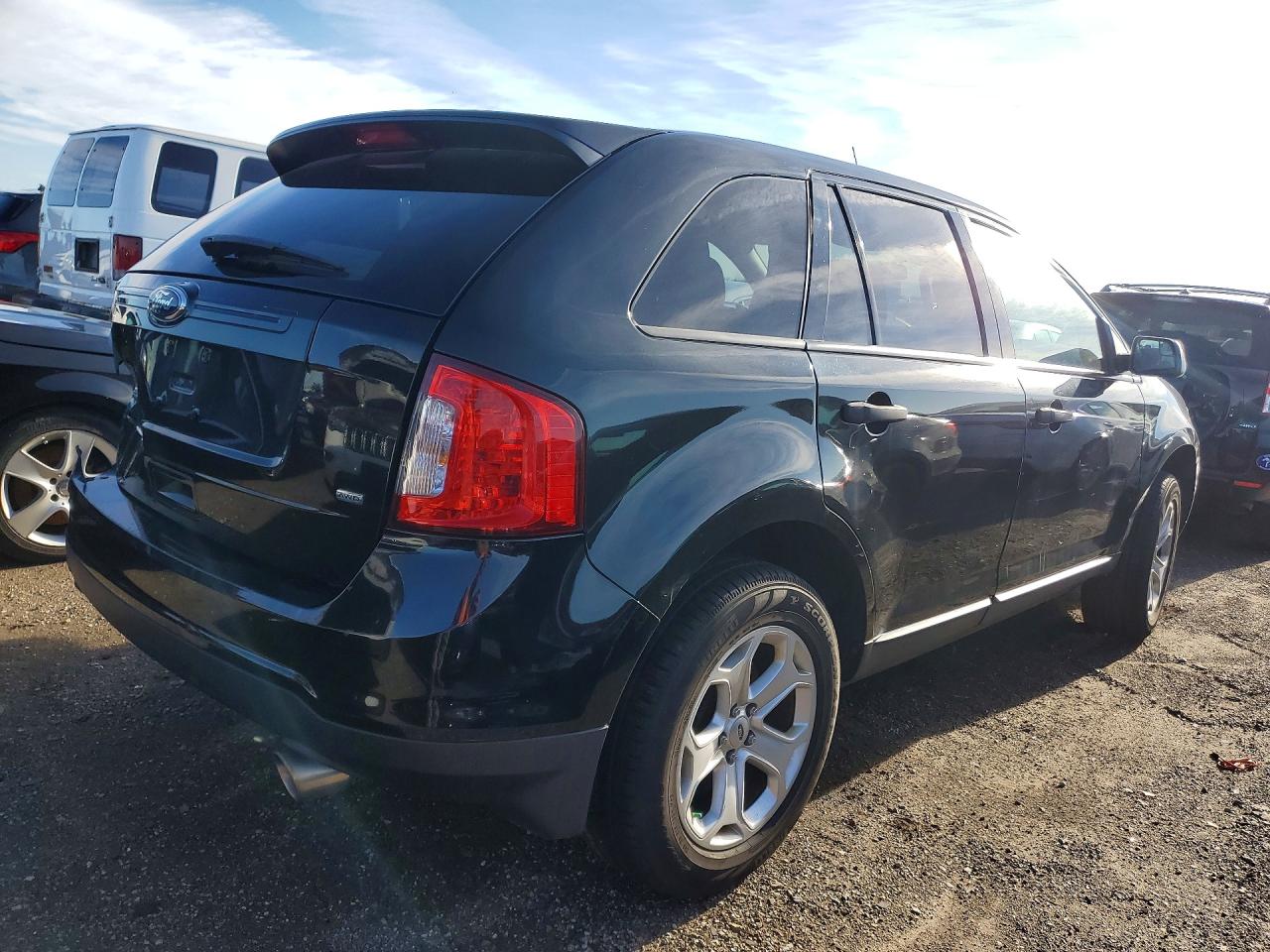2014 FORD EDGE SE photo 7