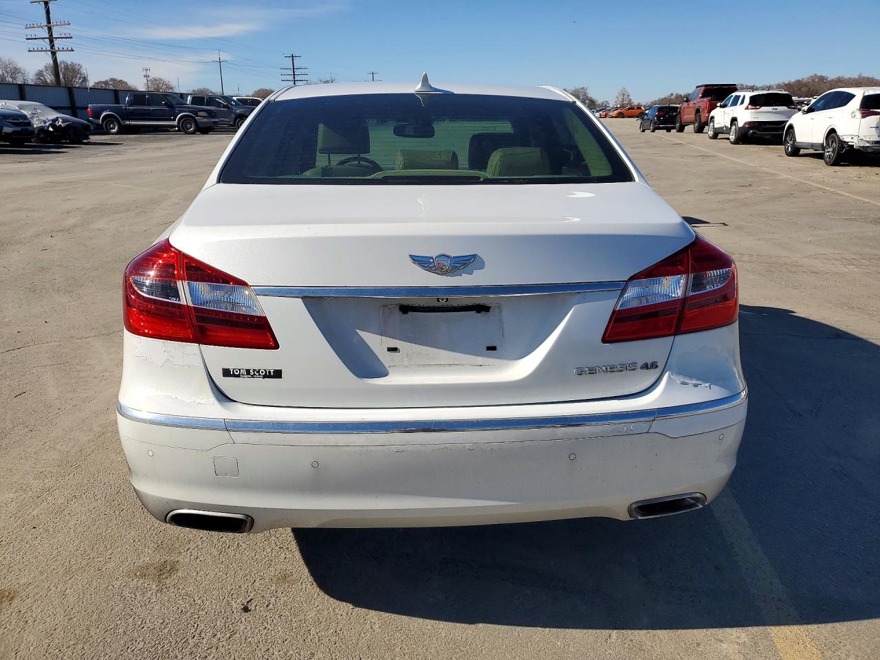 2012 HYUNDAI GENESIS 4.6L V8 photo 6