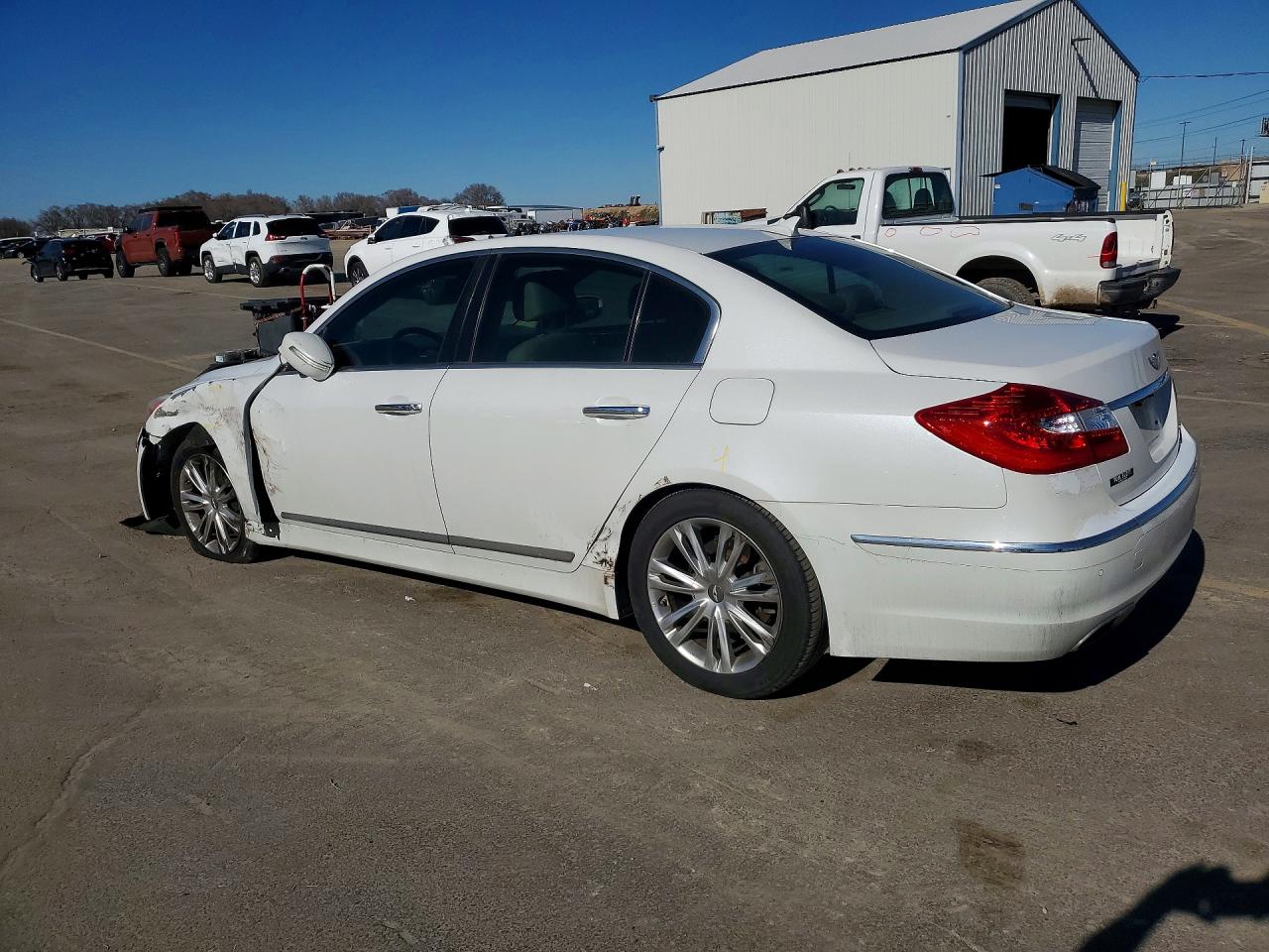 2012 HYUNDAI GENESIS 4.6L V8 photo 2
