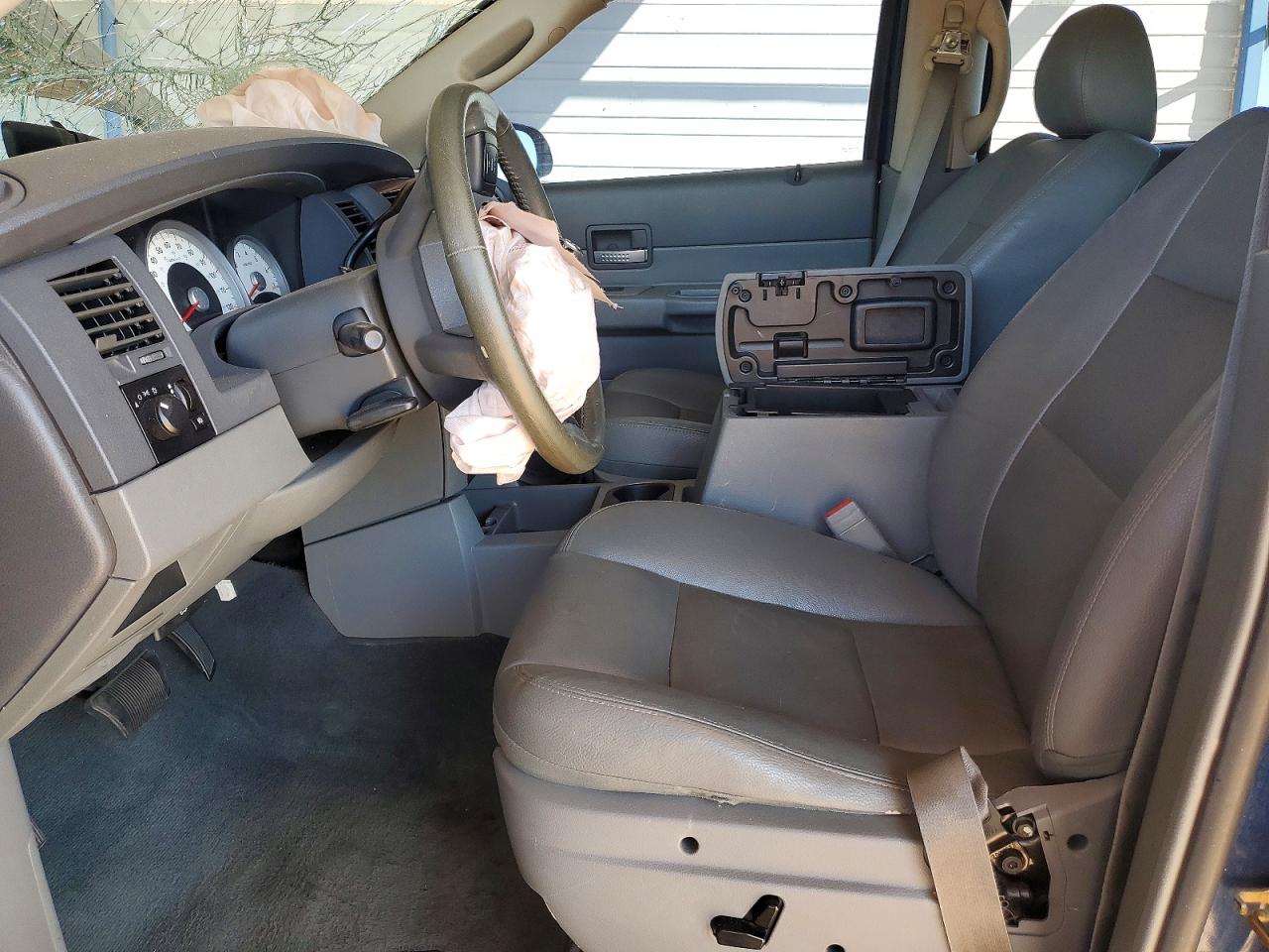 2006 DODGE DURANGO SLT photo 7
